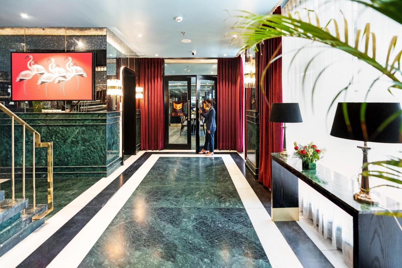 Foxoso Hotel, Delhi Airport New Delhi Exteriör bild