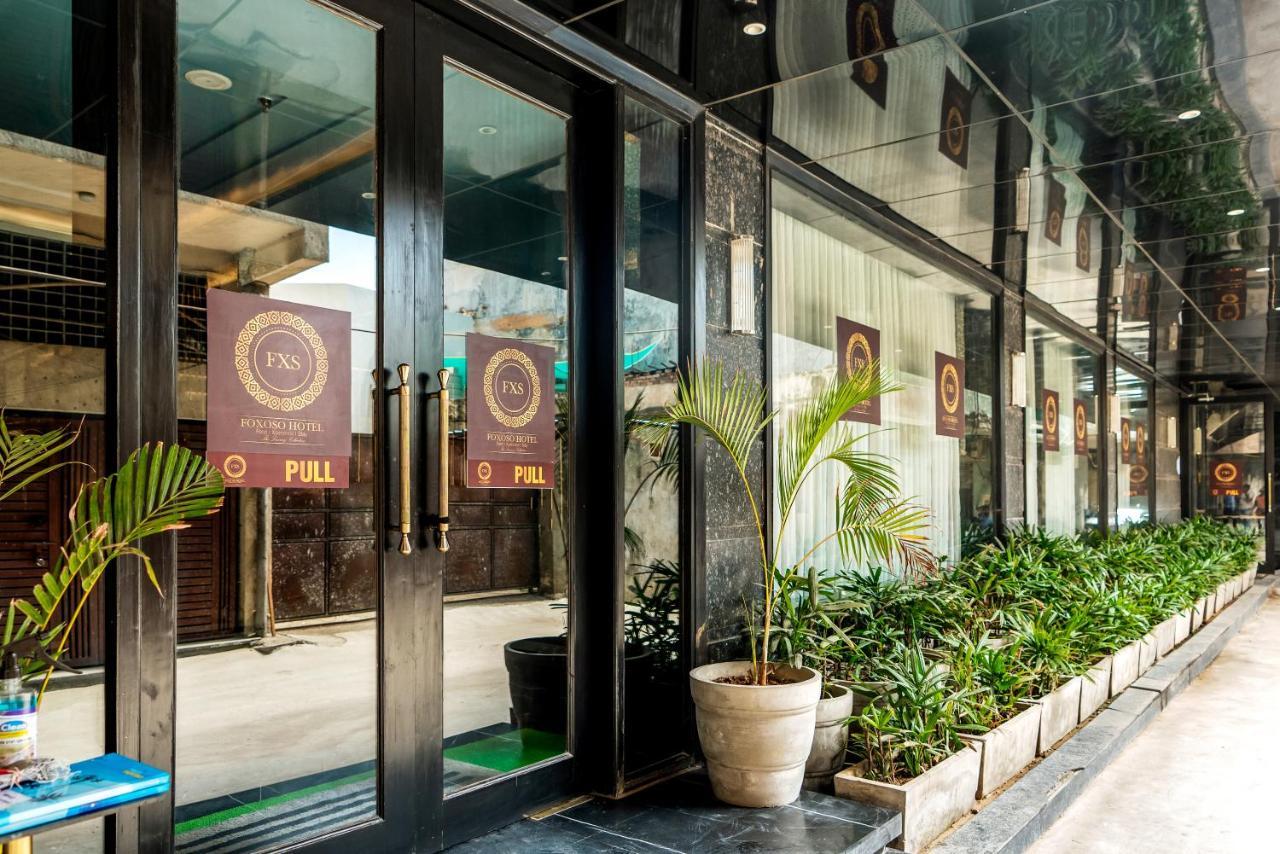 Foxoso Hotel, Delhi Airport New Delhi Exteriör bild