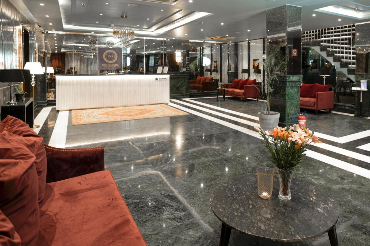 Foxoso Hotel, Delhi Airport New Delhi Exteriör bild